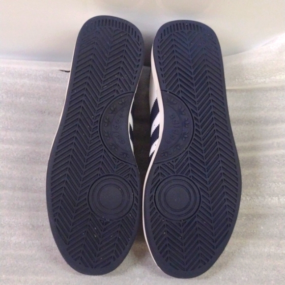 Adidas VTG Grand Prix - Picture 7 of 7